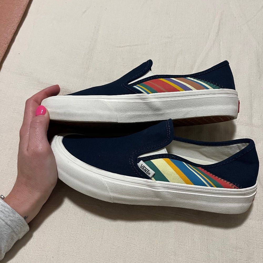 Women’s navy vans 8.5 cushion soles